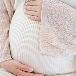 接线员： 您⚱的下一🍌个问题来自Mo👦试管代怀生子助孕机构ffett🗺🇧🇹